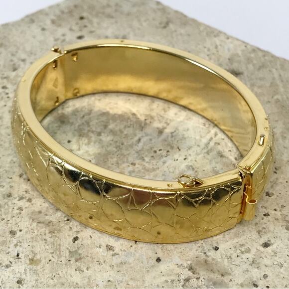 Rare Vintage Silpada Pebble Dragon Scale Cuff Statement Cuff Bracelet Textured - Picture 7 of 16